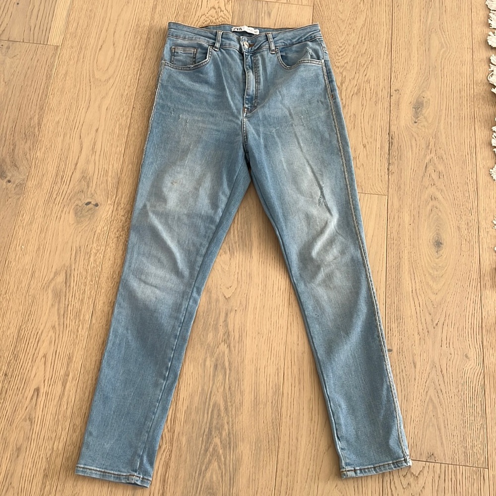 Zara jeans
